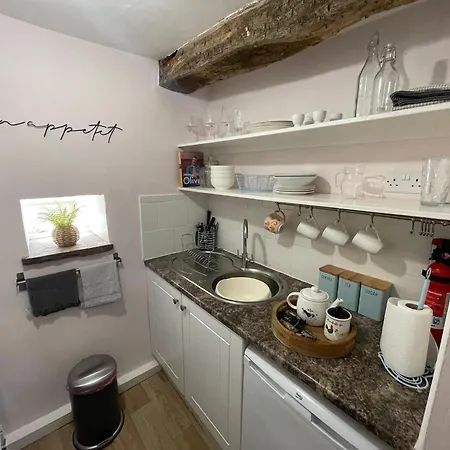 Cosy Cottage In The Heart Of Sleaford Exterior photo